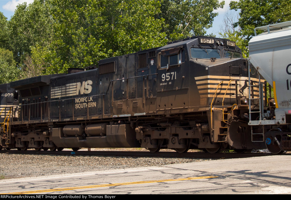 NS 9571